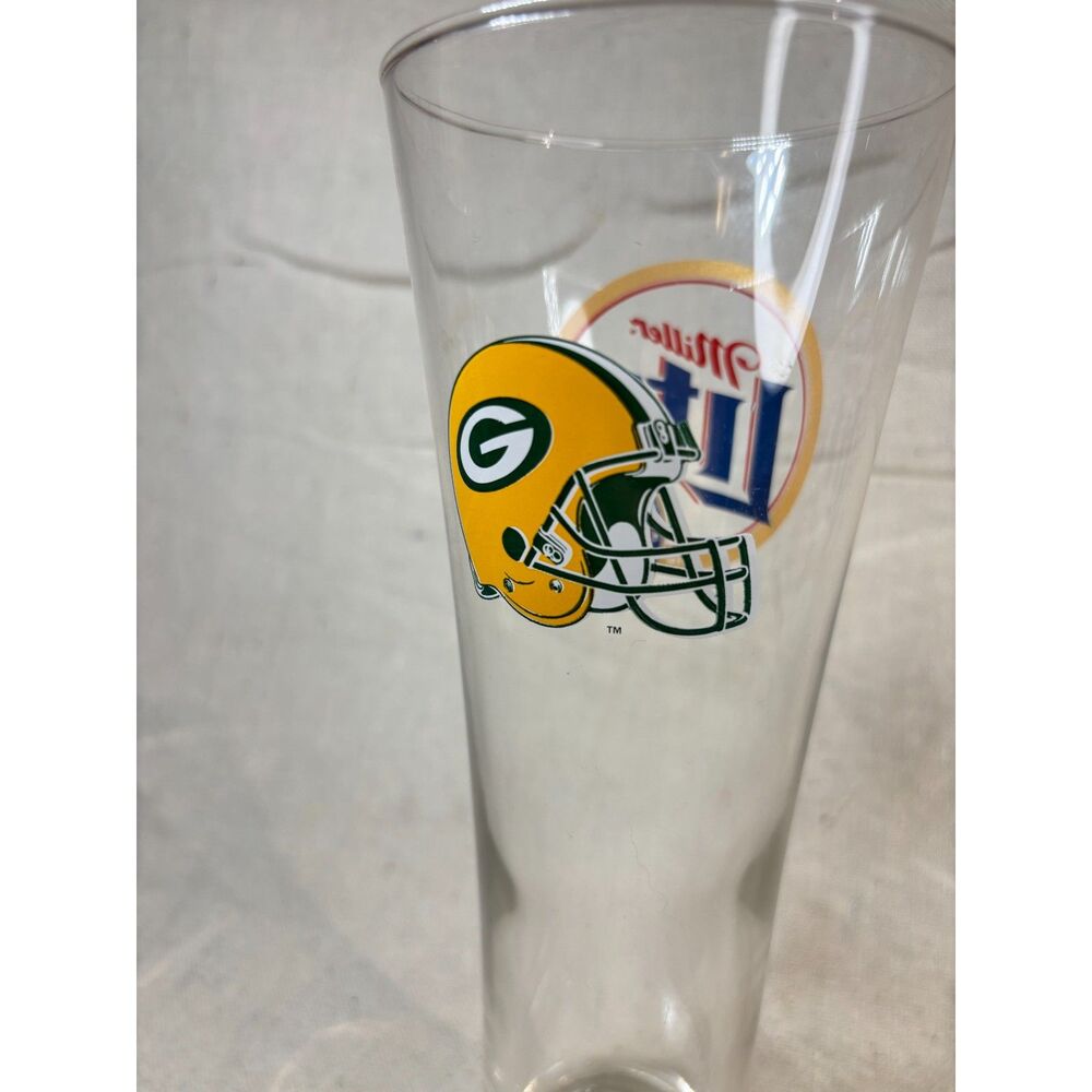 Miller Lite Green Bay Packers Glass Beer 8.25" Flared Base